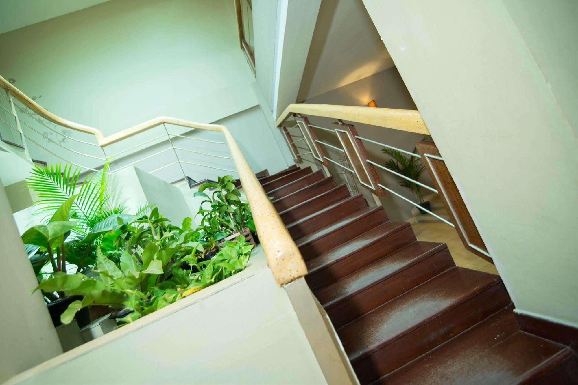 Riverview Cambodia Boutique Hotel Phnom Penh Zewnętrze zdjęcie